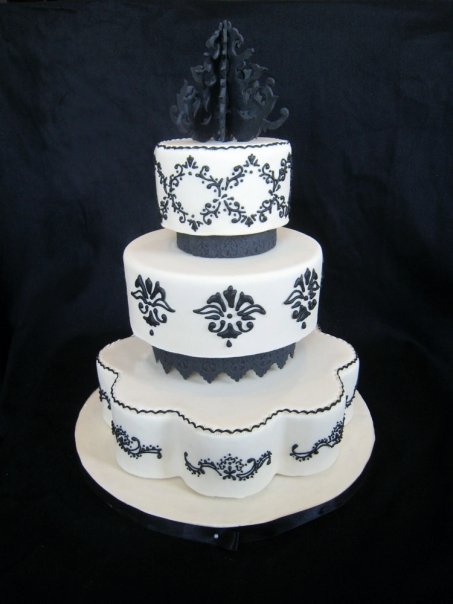 Black White Theme Wedding Cakes